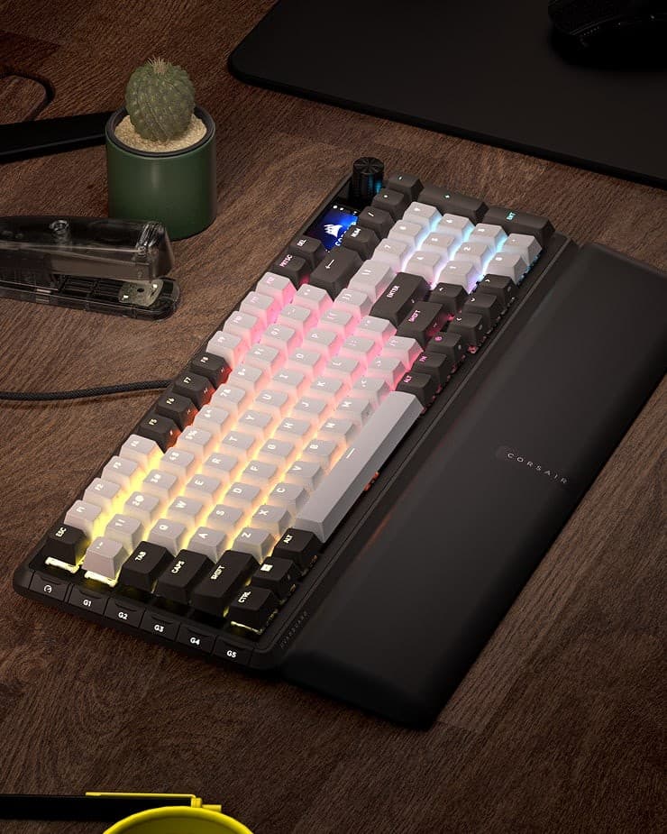 CORSAIR VANGUARD 96